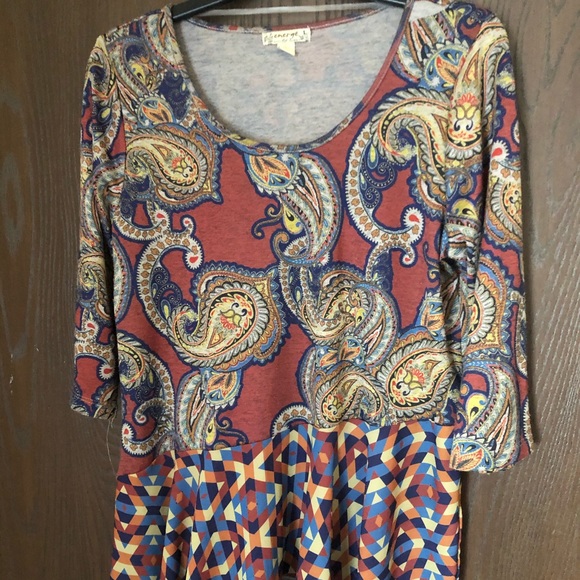 Ladies Multi-Pattern Shirt - Picture 2 of 2